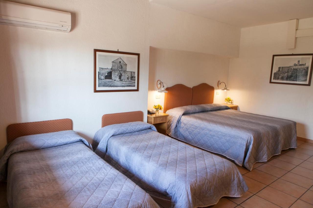 אסיסי Country House Tre Esse מראה חיצוני תמונה